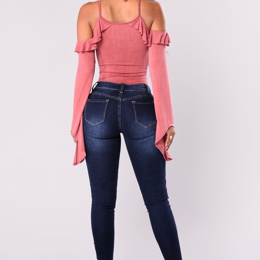 Butt Lifting Jeans ❤️❤️❤️ - Picture 2 of 10